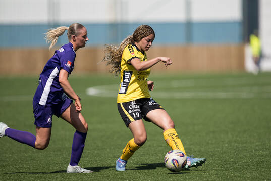 Jitexs Lizette Kennethsson och Elfsborgs Jennifer Brinck