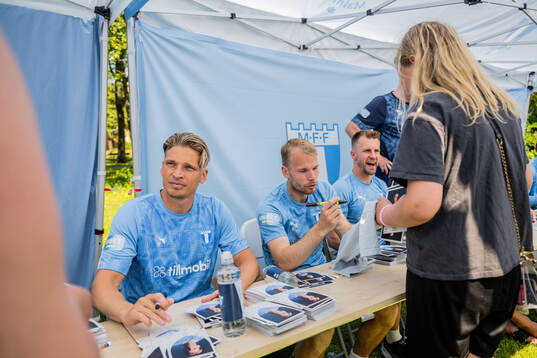 Jens Stryger Larsen, Oscar Lewicki och målvakt Ricardo