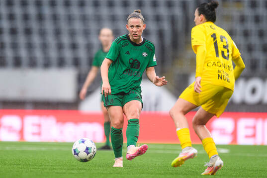 Sædis Run Heidarsdottir of Vålerenga
