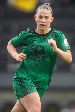 Sædis Run Heidarsdottir of Vålerenga