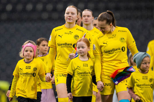 Thale Hauge of Bodø/Glimt enters the pitch