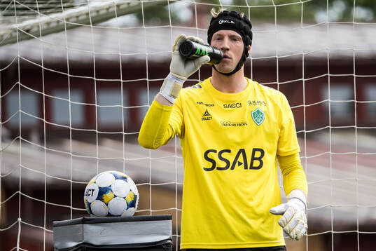 Brages målvakt Viktor Frodig