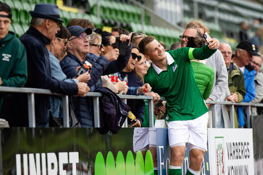 Varbergs Gustav Broman jublar