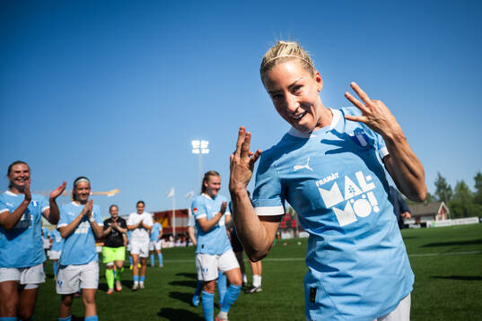 Malmö FFs Mia Persson jublar