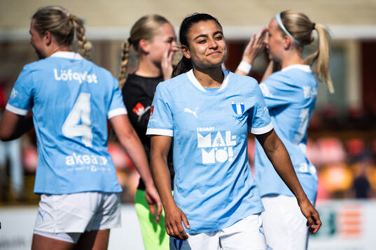 Malmö FFs Ines Belloumou jublar