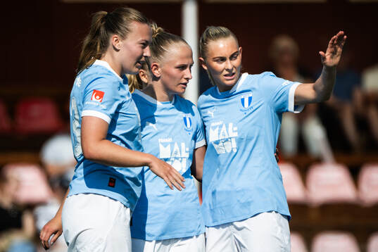 Malmö FFs Sara Kanutte Sørensen Fornes, Tuva Skoog och