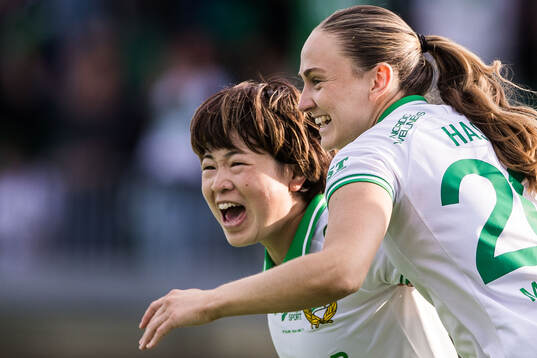 Hammarbys Asato Miyagawa jublar