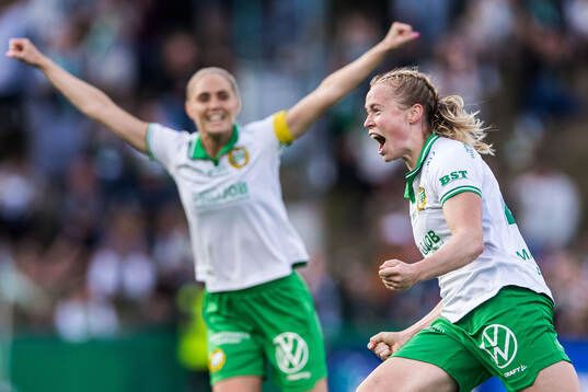 Hammarbys Julie Blakstad jublar
