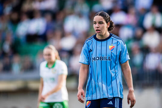 uDjurgårdens Camille Ashe nder fotbollsmatchen i