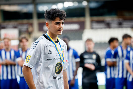 Örebros Philip Abrahamsson deppar med silvermedalj