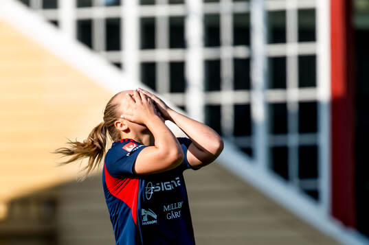 Rosengårds Oona Sevenius deppar