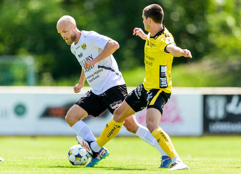 Mjällbys Viktor Gustafson och Elfsborgs Rasmus Wikström