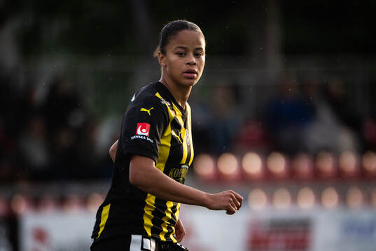 Häckens Felicia Schröder