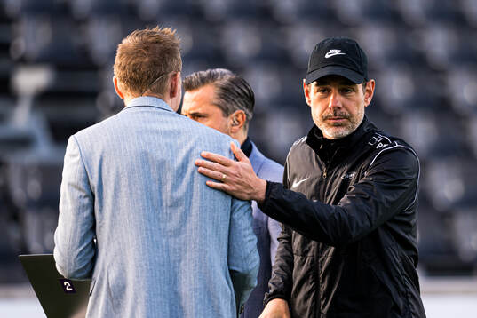 Erik Huseklepp and Freyr Alexandersson, head coach of Brann