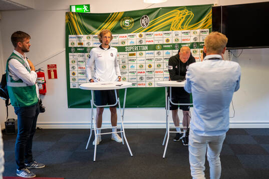 Landskronas tränare Robin Asterhed och Örebros
