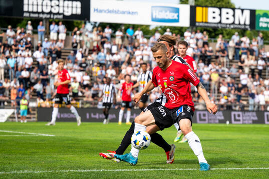 Landskronas Victor Karlsson och Örebros Erik Andersson