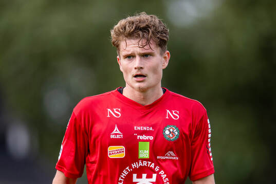 Örebros Erik McCue