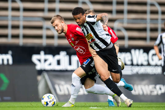 Landskronas Cameron Streete och Örebros Karl Holmberg