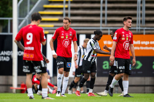 Örebros Melvin Bajrovic deppar