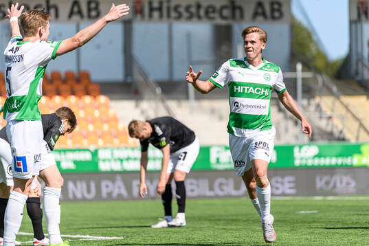 Västerås Jens Magnusson jublar