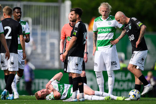 Västerås Karl Gunnarsson har ont