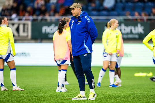 Head coach Kent Rudning of Molde