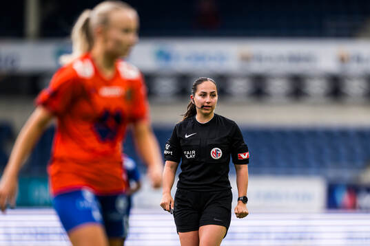 Aylin Kalak, referee