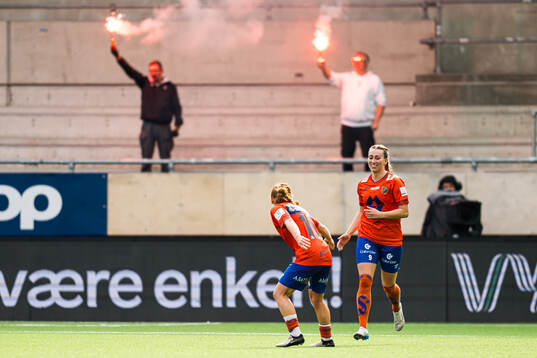Katarina Dybvik Sunde of AaFK Fortuna celebrates