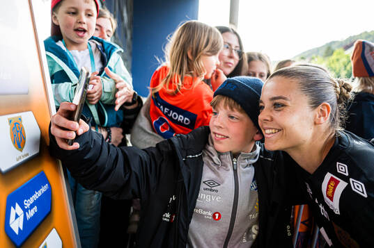 Goalkeeper Idun-Kristine Jørgensen of AaFK Fortuna taking