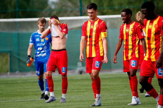 Örebro Syrianskas målvakt Oscar Franck, Oscar Windahl och