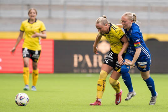 Elfsborgs Stina Jensen och Sunnanås Emma Burman