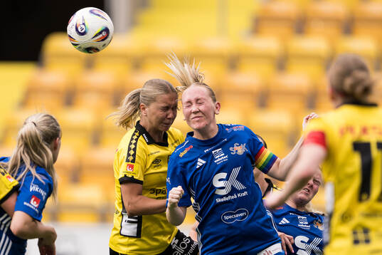 Elfsborgs Alice Broman och Sunnanås Emma Burman