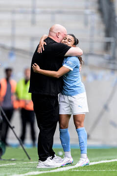 Malmö FFs Ines Belloumou jublar
