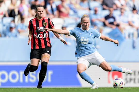 Brommapojkarnas Frida Thörnqvist och Malmö FFs Tuva Skoog
