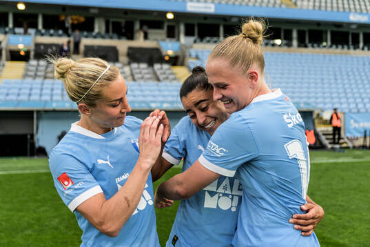 Malmö FFs Mia Persson, Ines Belloumou och Tuva Skoog