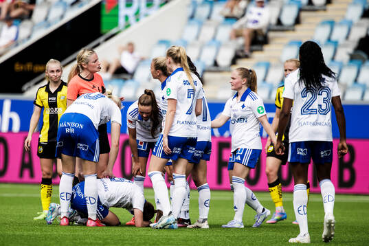 IFK Norrköpings Carrie Jones har ont