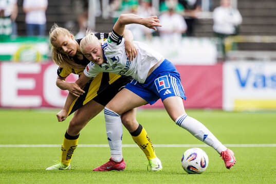 Hammarbys Smilla Holmberg och IFK Norrköpings Wilma
