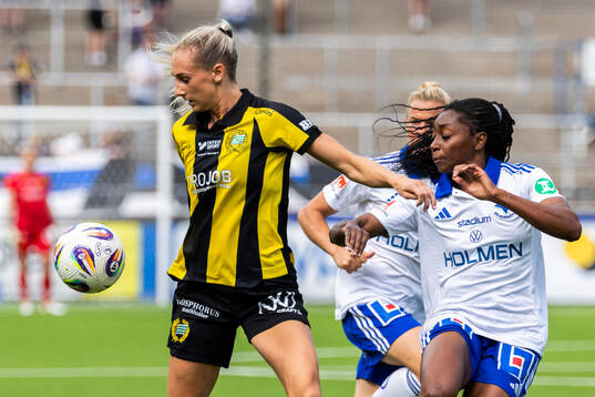 Hammarbys Ellen Wangerheim och IFK Norrköpings Maya Aliyah