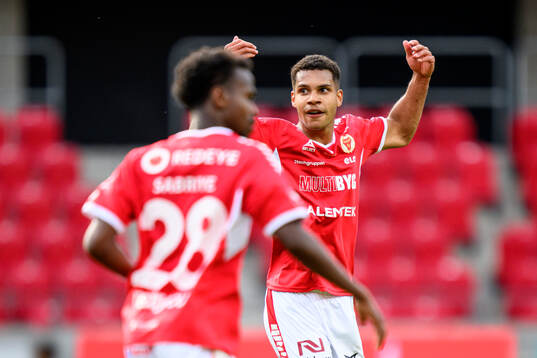 Kalmars Anthony Olusanya jublar
