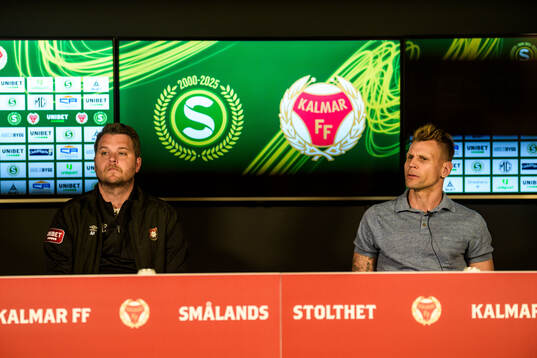 Örgrytes tränare Andreas Holmberg och Kalmars tränare
