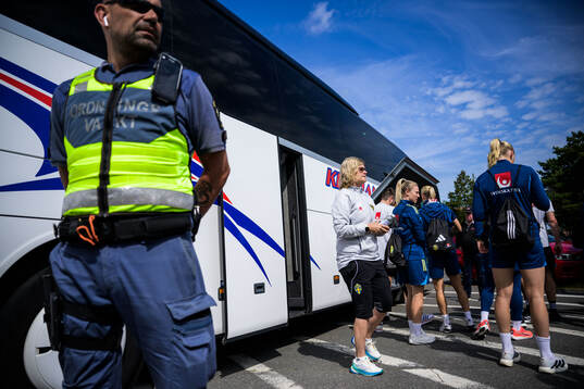 Bläddra bland fler bilder av Football, Sweden, Training