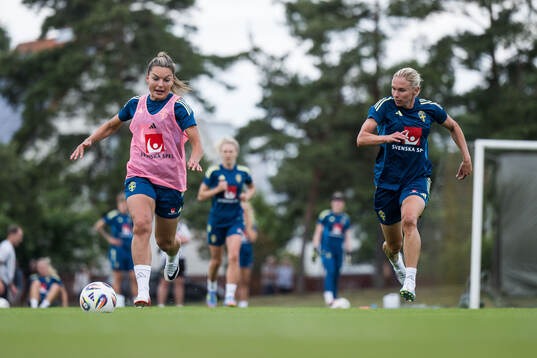 Johanna Rytting Kaneryd and Jonna Andersson of the Swedish
