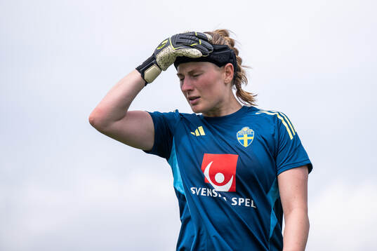 Goalkeeper Tove Enblom of the Swedish women’s national