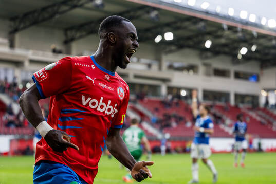 Helsingborgs Adam Akimey jublar