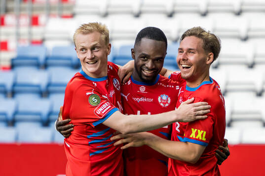 Helsingborgs Oscar Aga, Adam Akimey och Simon Bengtsson