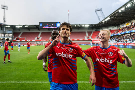 Helsingborgs Wilhelm Loeper och Oscar Aga jublar
