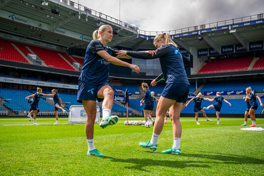 Lisa Naalsund of the Norwegian women's national football