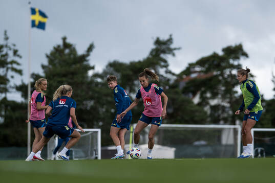 Lina Hurtig, Nathalie Björn and Filippa Angeldahl of the