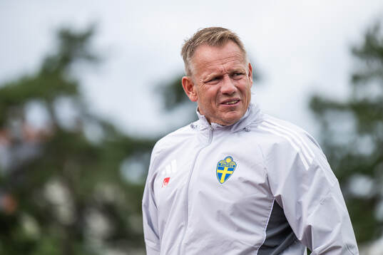 Head of security Stefan Dejemyr of the Swedish women's
