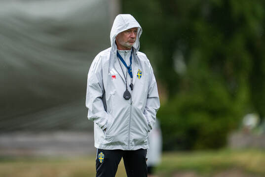 Head coach Peter Gerhardsson of the Swedish women's